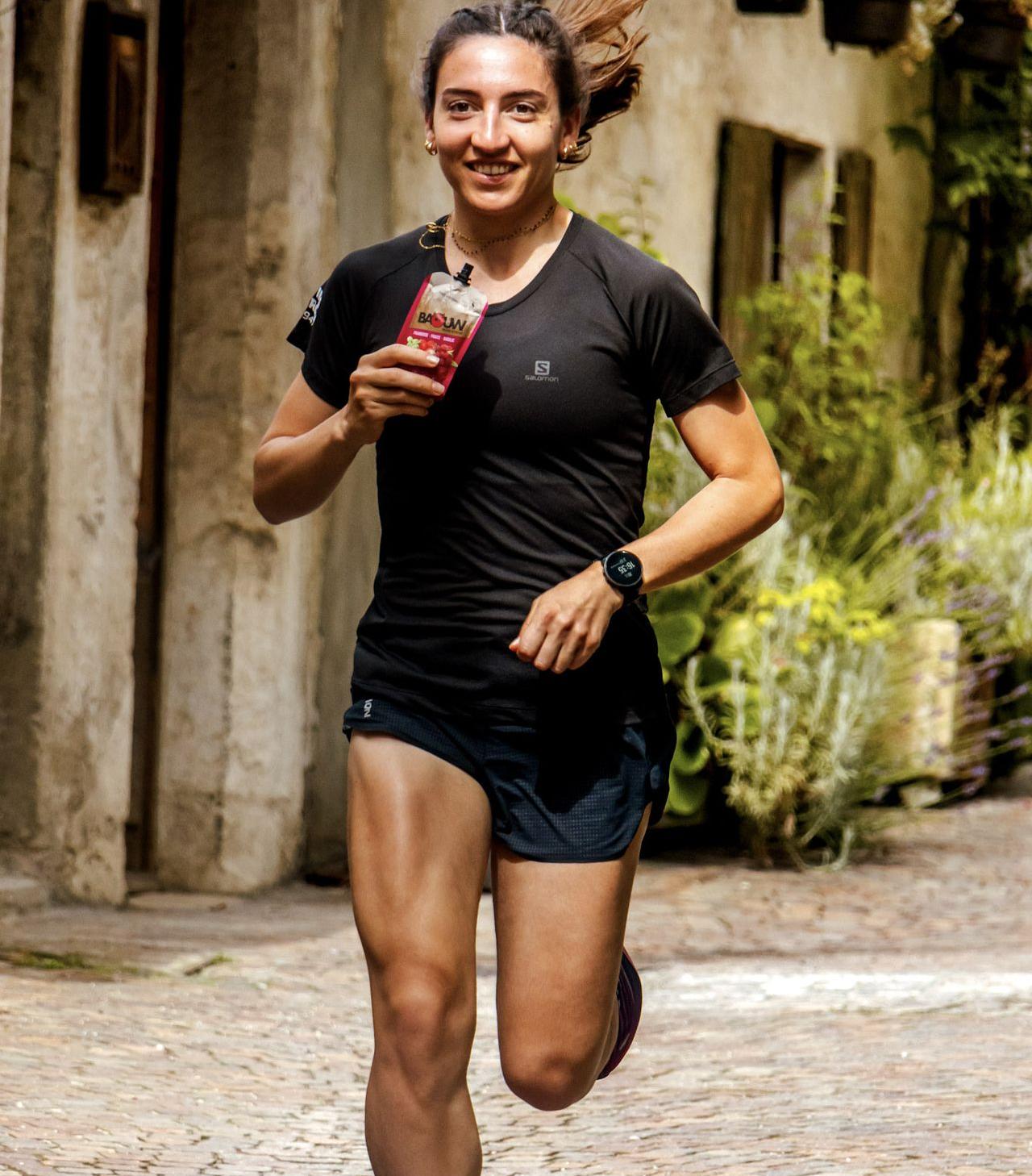 running et purée énergétique bio fruitée framboise - fraise - basilic